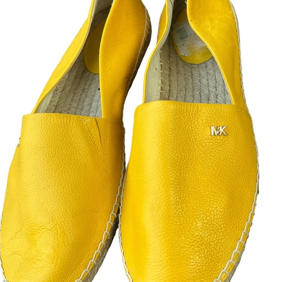 Michael Kors yellow leather straw flats size 11 NEW - Picture 7 of 8